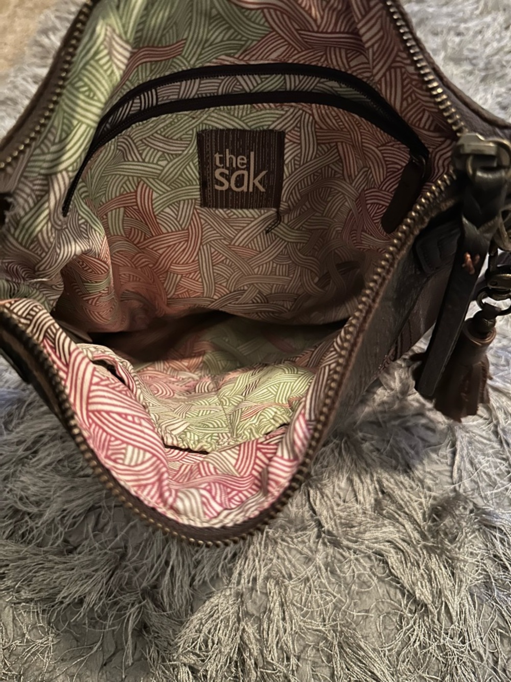 The Sak Brown Leather Crossbody Messenger Bag with Textured Panel - Picture 3 of 3
